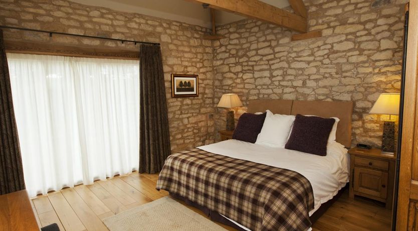 Photo of 2 Bed in Slingsby