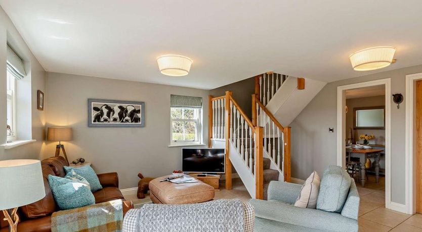 Photo of 2 Bed in Glasshouses