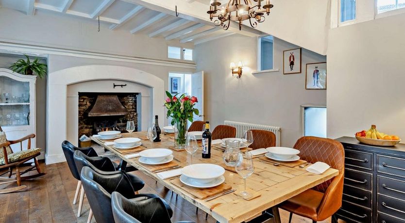 Photo of in Middleham (G0189)