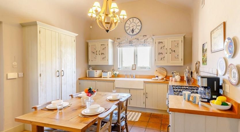 Photo of 2 Bed in Ellerton