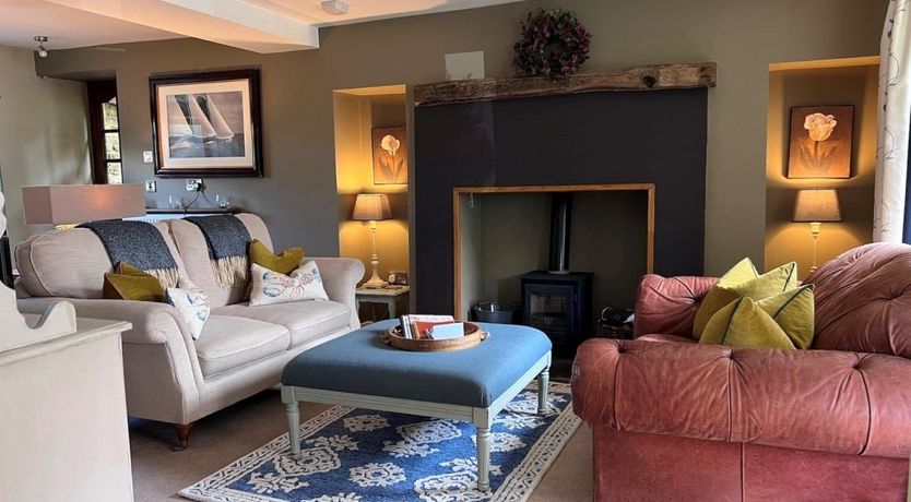 Photo of 2 Bed in Lofthouse