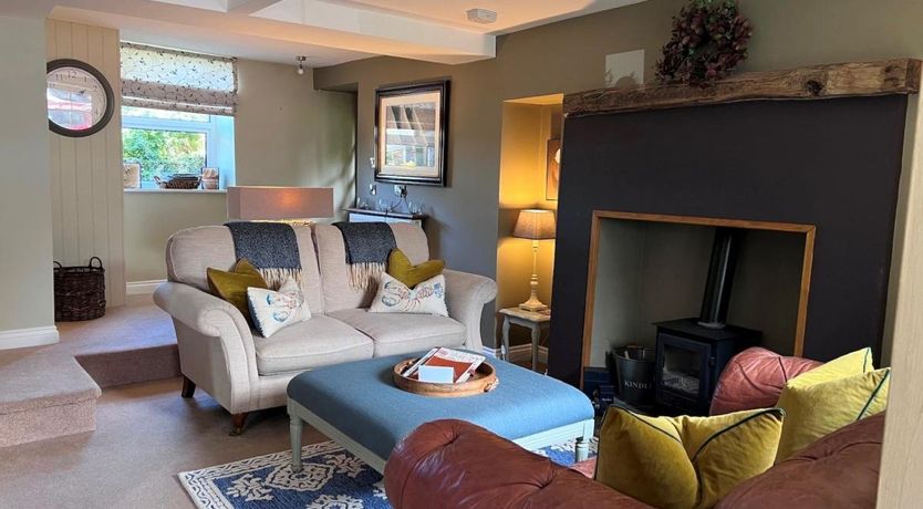 Photo of 2 Bed in Lofthouse