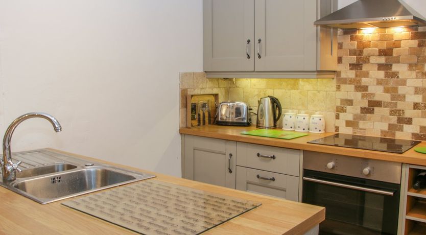 Photo of Gardeners Cottage