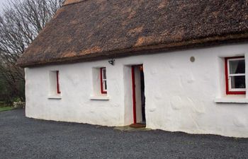 An Sean Teach Spiddal Holiday Cottage