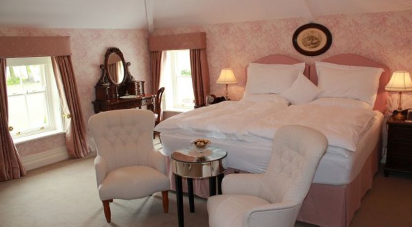 Photo of Skahard Country Villa