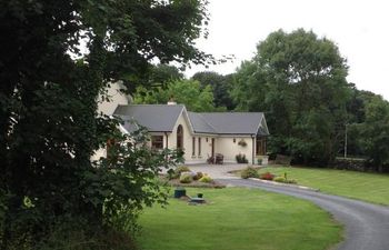 Beech Lodge, Knockanore Farm Holiday Home