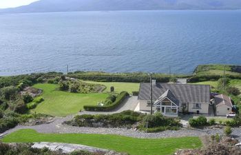 Ar Neamh Beag Holiday Cottage