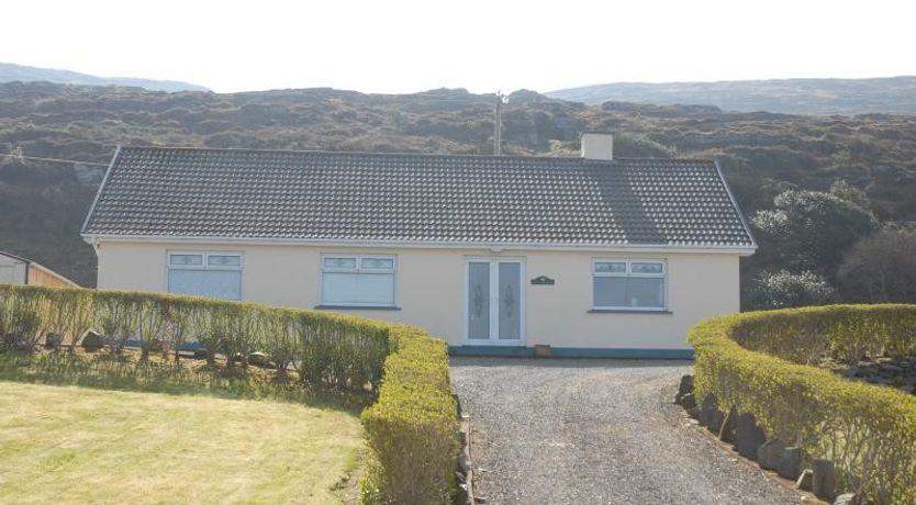 Photo of Ar Neamh Beag