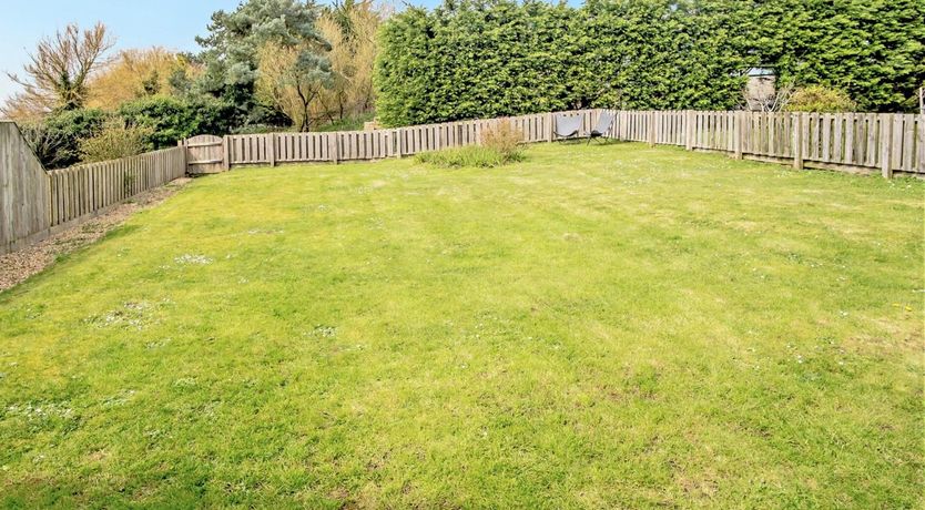 Photo of 3 Bed in Newport