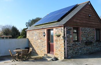 Little May Holiday Cottage