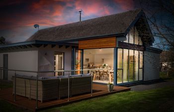 Lambs Lodge Holiday Cottage