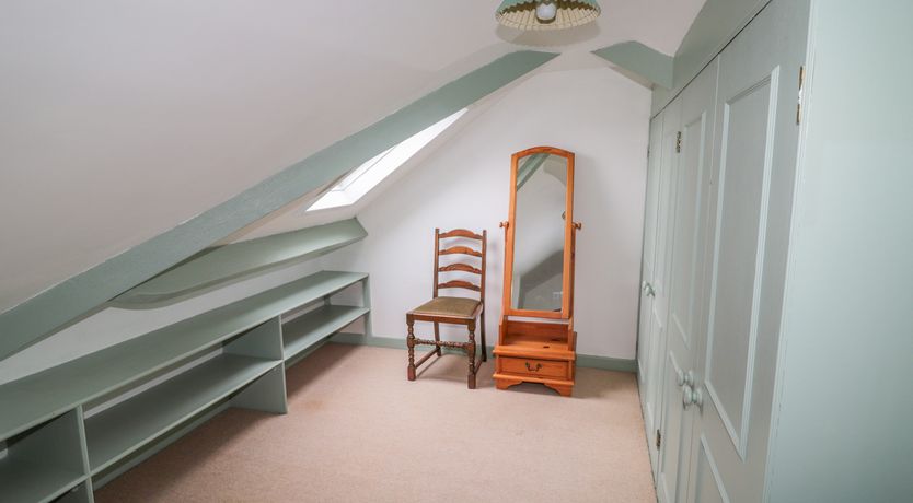 Photo of West Burnbank