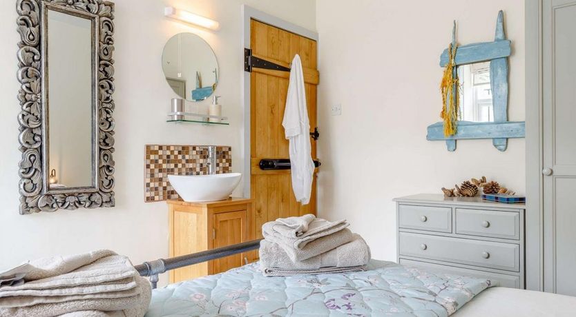 Photo of 2 Bed in Boscastle