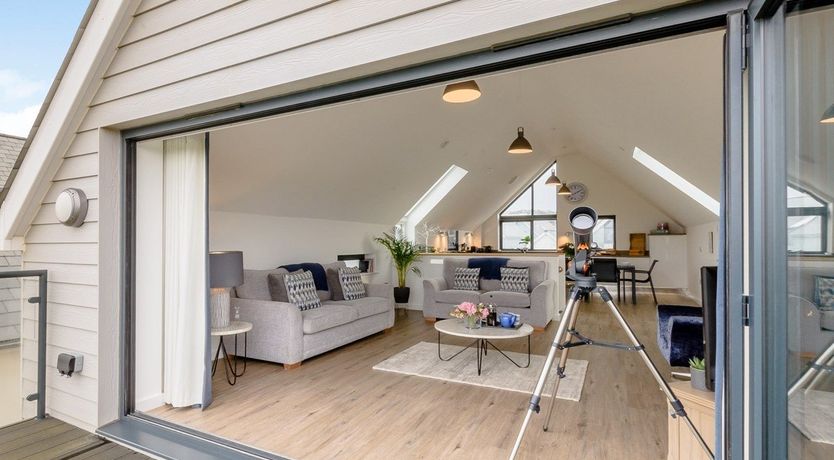 Photo of 4 Bed in Northam