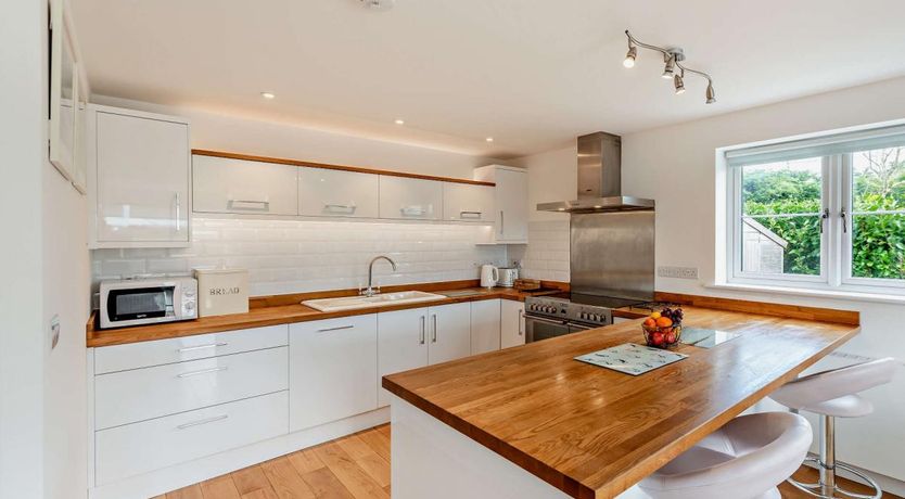 Photo of 3 Bed in Woolacombe