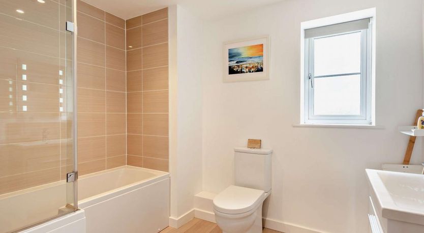 Photo of 3 Bed in Woolacombe