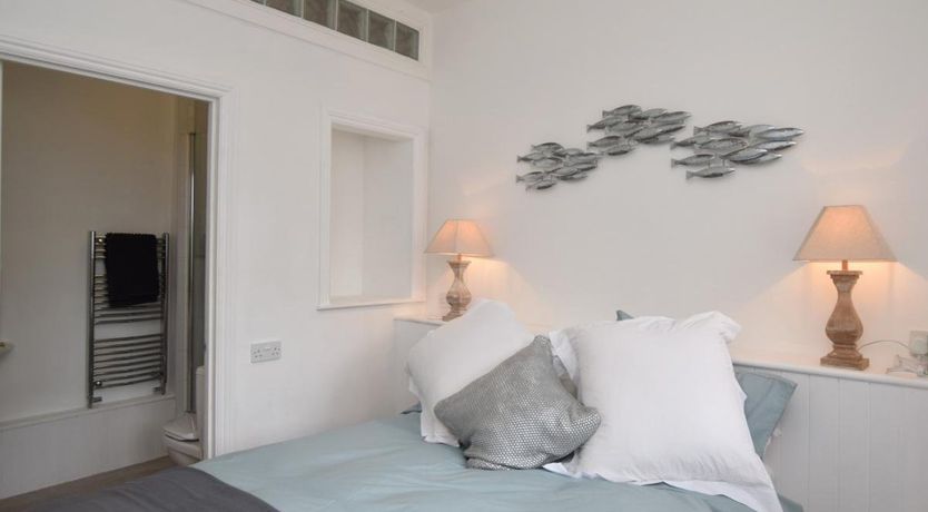 Photo of 1 Bed in Lyme Regis