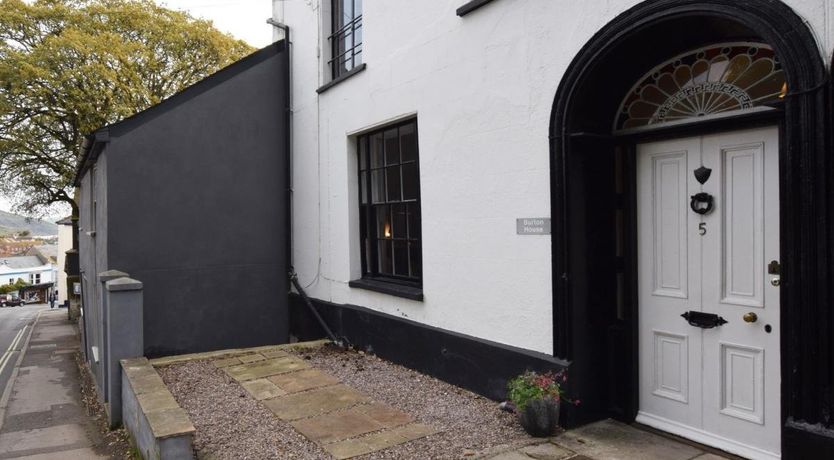 Photo of 1 Bed in Lyme Regis