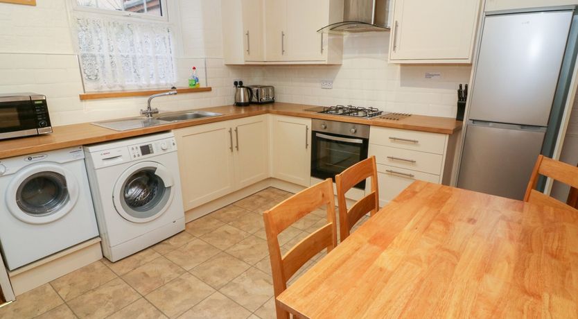 Photo of Old Codgers Cottage