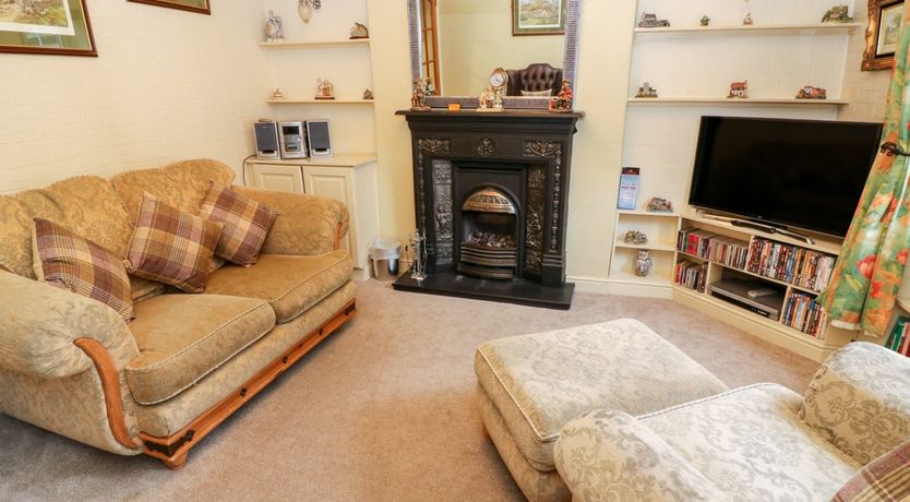 Photo of Old Codgers Cottage