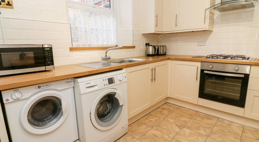 Photo of Old Codgers Cottage