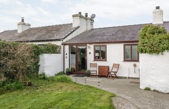 Bwthyn Holiday Cottage