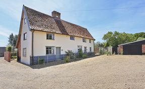 Photo of Queenie's Cottage