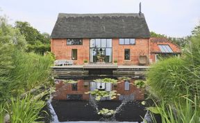 Photo of Alexandra Barn