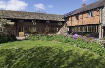 The Old Barn Holiday Cottage