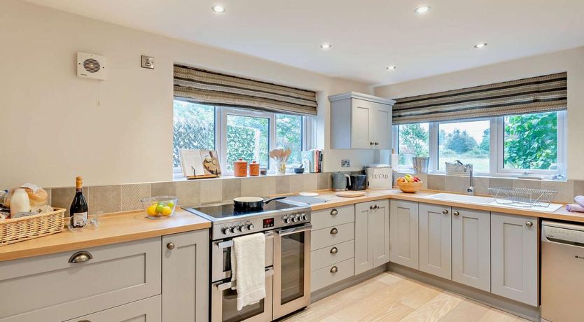 Photo of 2 Bed in Richmond