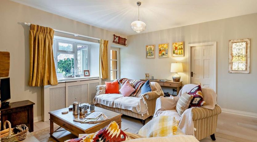 Photo of 2 Bed in Barton