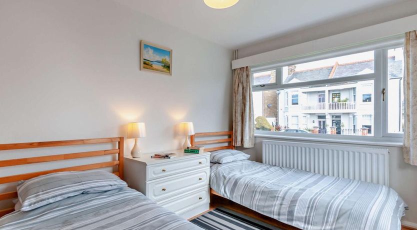 Photo of 3 Bed in Broadstairs