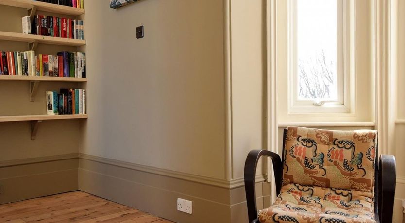 Photo of 5 Bed in St Leonards on Sea