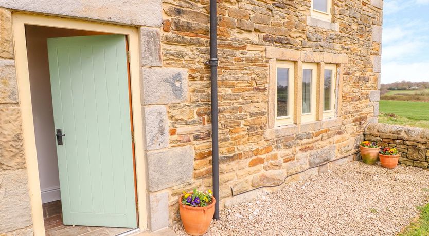 Photo of Woodthorpe Cruck Cottage