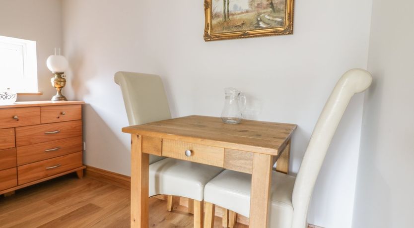 Photo of 2 Hillside Cottages