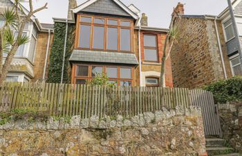 Chy-an-Brae Holiday Cottage