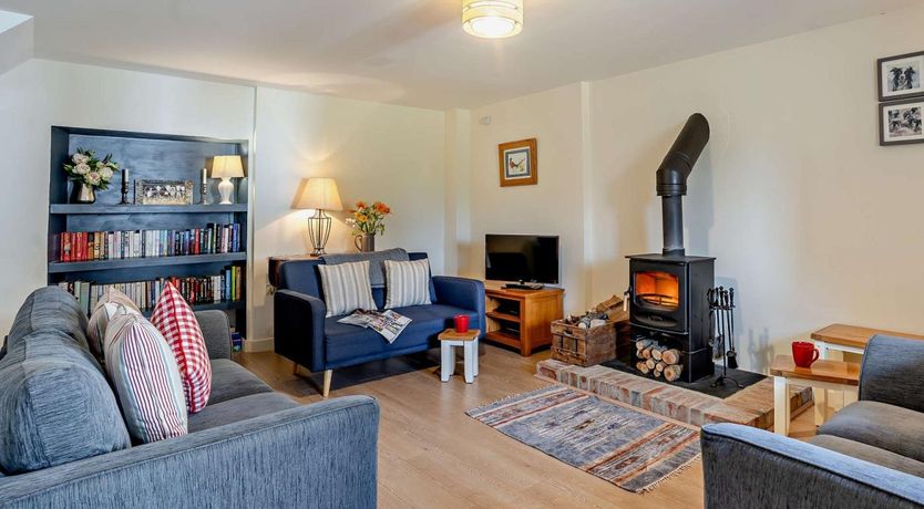 Photo of 2 Bed in Pontypool