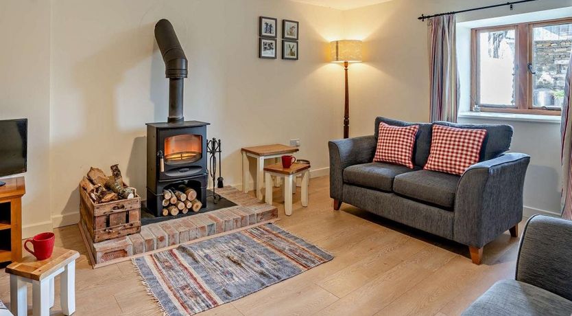 Photo of 2 Bed in Mamhilad