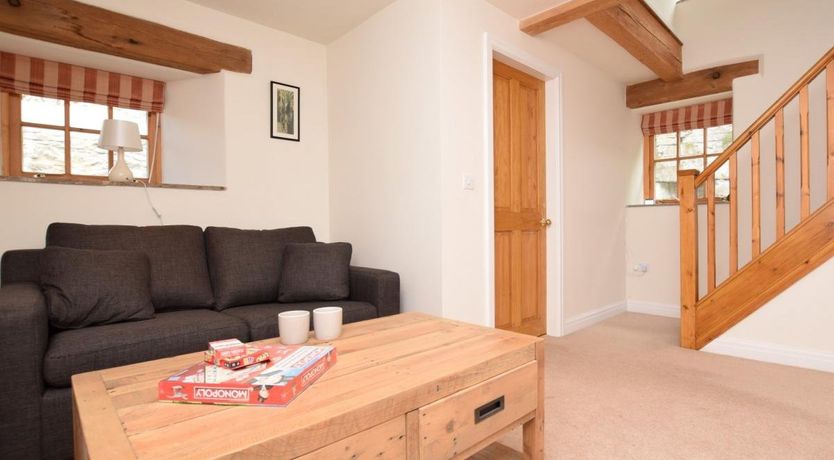 Photo of 3 Bed in Cressbrook