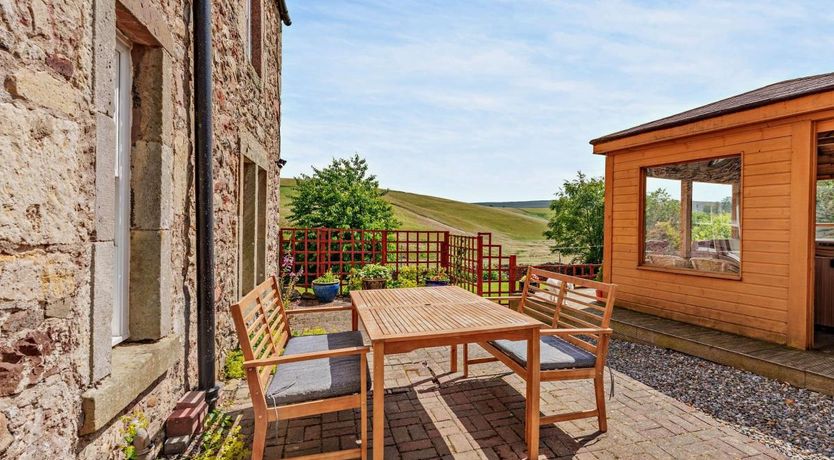 Photo of 2 Bed in Heriot