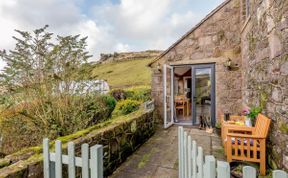 Photo of Cottage in Derbyshire