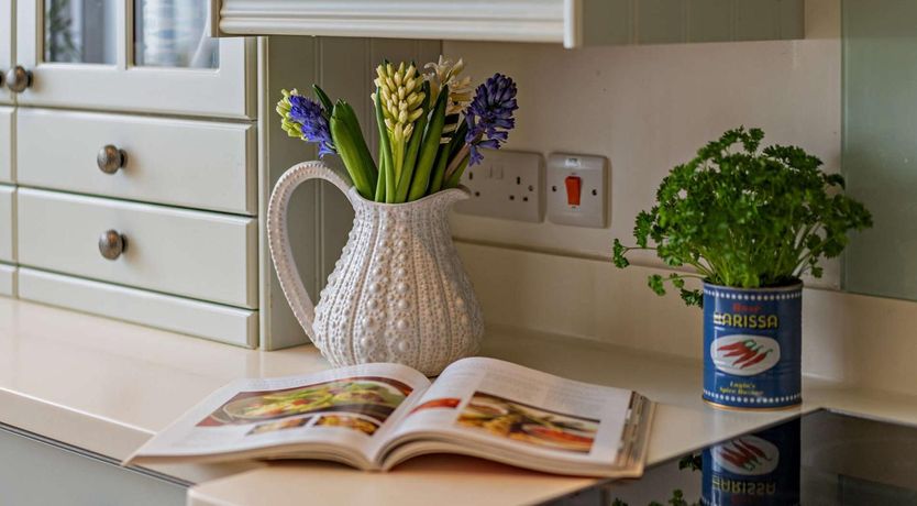 Photo of 5 Bed in Bexhill-on-sea