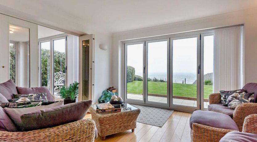 Photo of 5 Bed in Bexhill-on-Sea