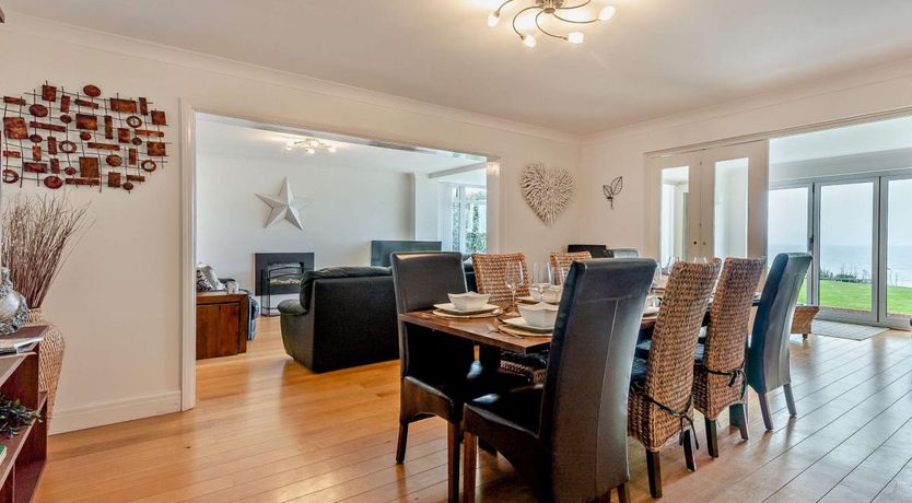 Photo of 5 Bed in Bexhill-on-Sea