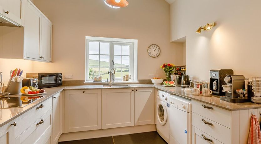 Photo of 4 Bed in Barnstaple