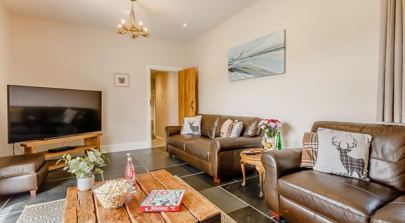 Photo of 4 Bed in Challacombe