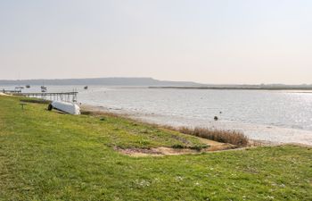 Harbour View, Mudeford Holiday Cottage