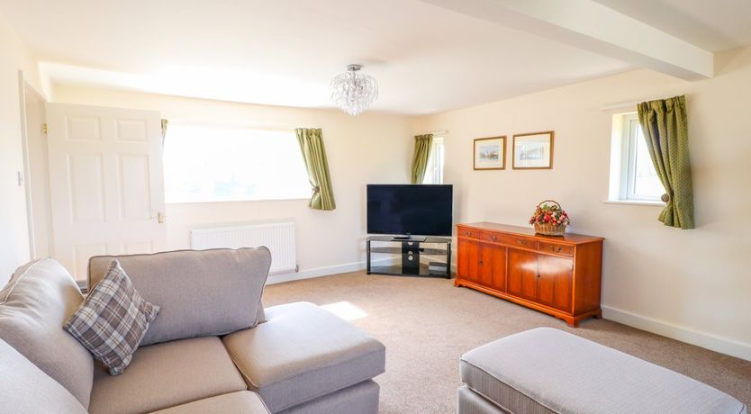 Photo of Ardsley Cottage - Longford Hall Farm Holiday Cottages