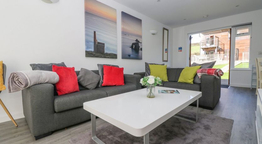 Photo of Sea Breeze 17 Gannel