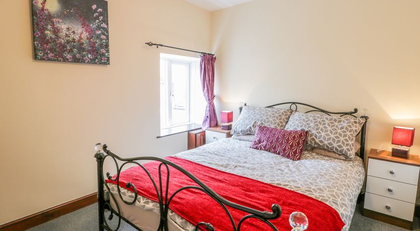 Photo of 5 Cliff Lane